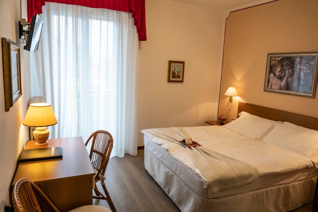 Hotel Garni Bel Sito Tremosine Екстер'єр фото